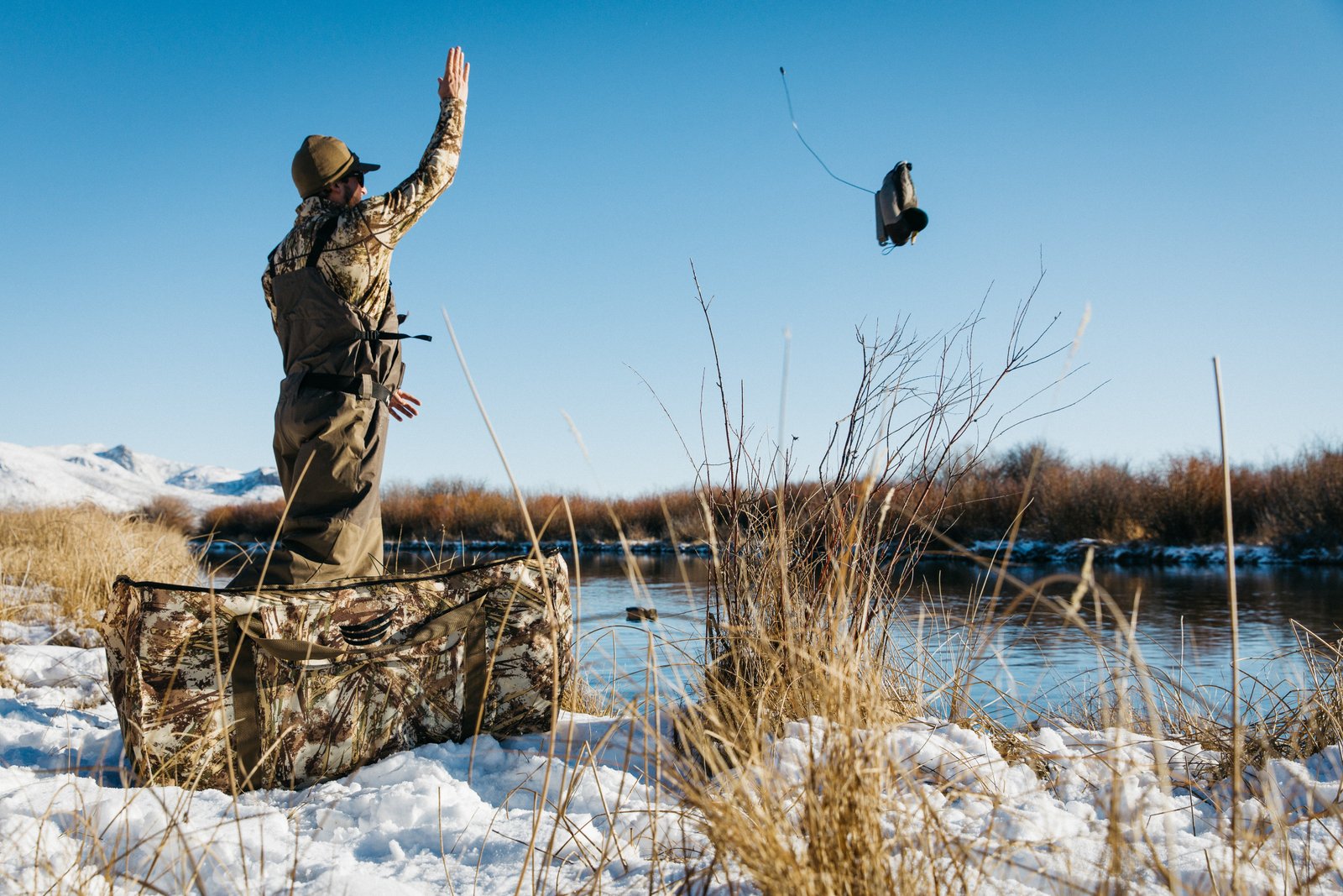 Deluxe 12 Slot Duck Decoy Bag - First Lite Typha™ - Image 5