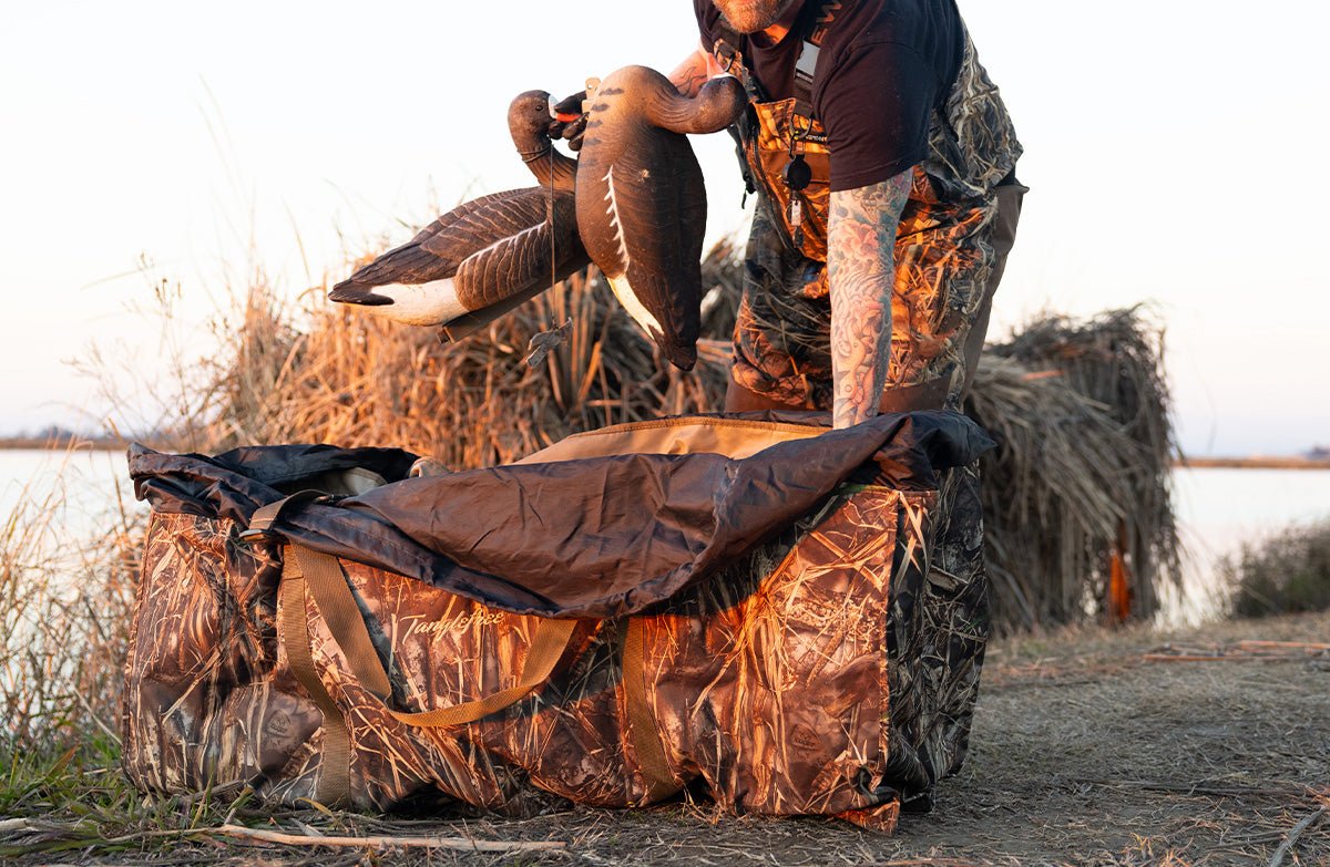 12 Slot Mid-Size Goose Decoy Bag - Max-7 - Image 5