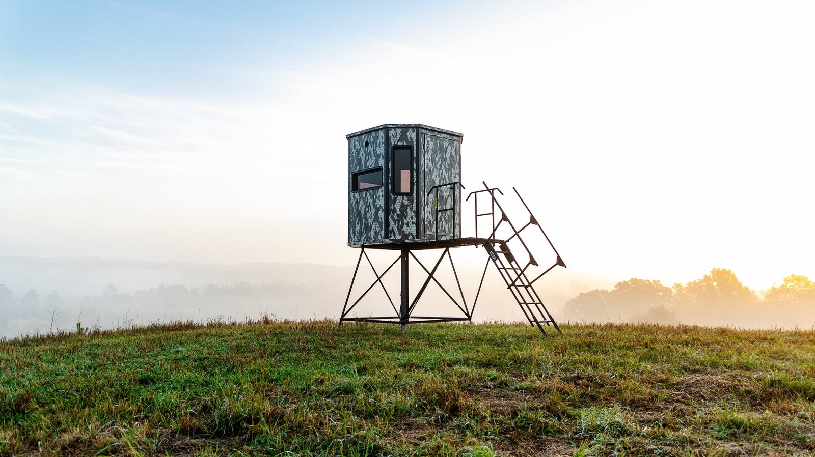 Orion 68VT - Modular Archery Deer Hunting Blind with Tinted Windows - Image 5
