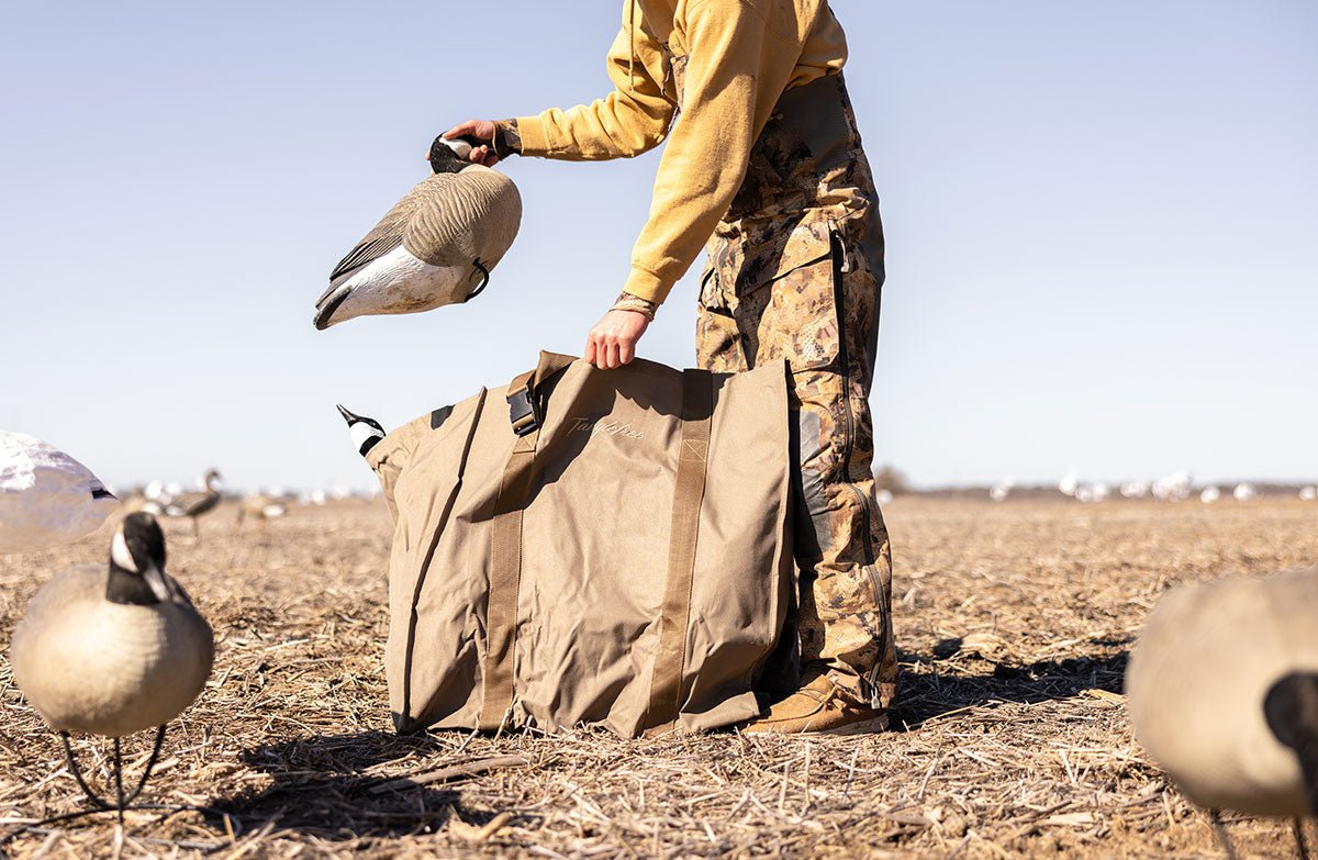 Six Slot Open Top Full Body Goose Decoy Bag - Dirt - Image 7