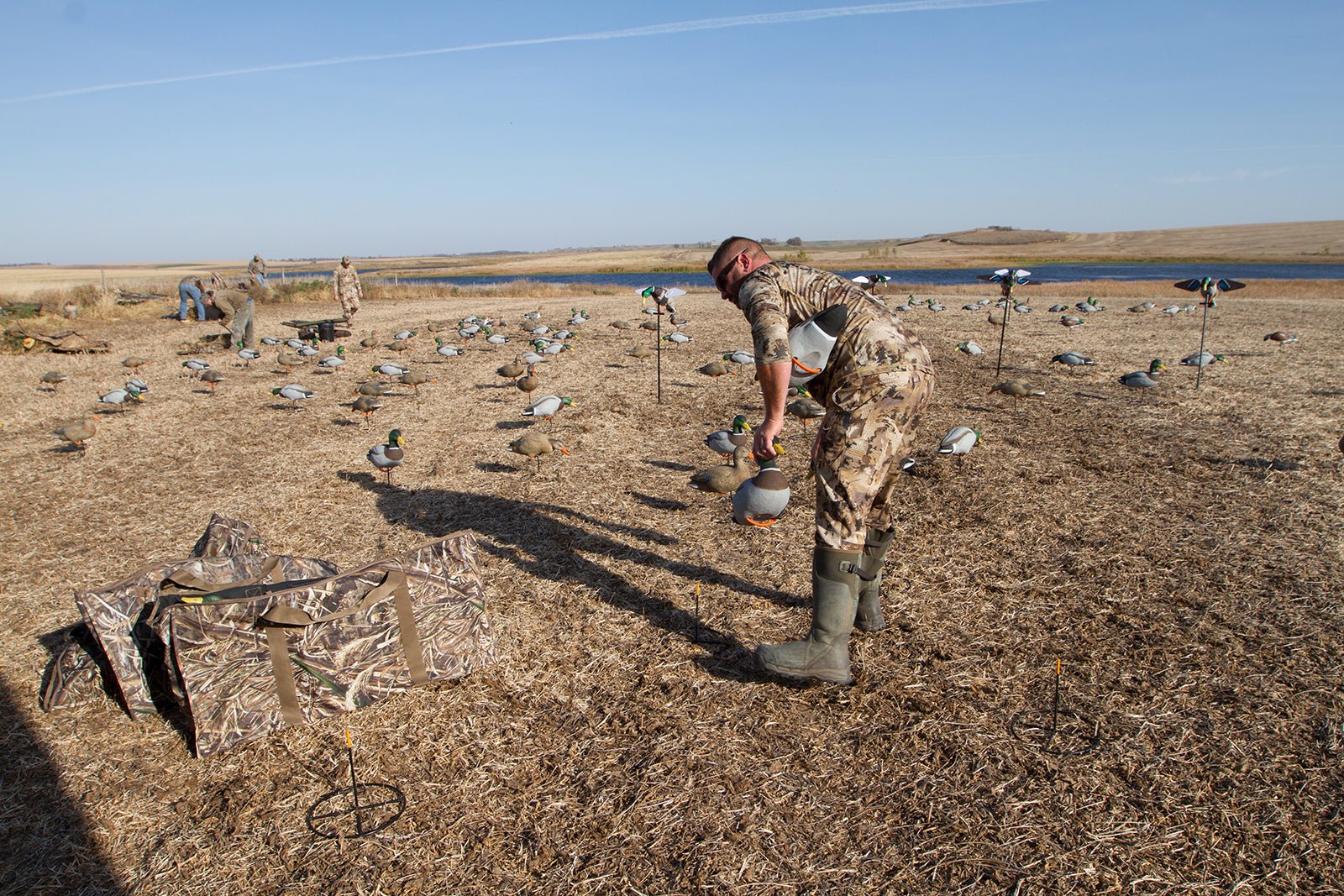 Deluxe 12 Slot Duck Decoy Bag - Max-5 - Image 3